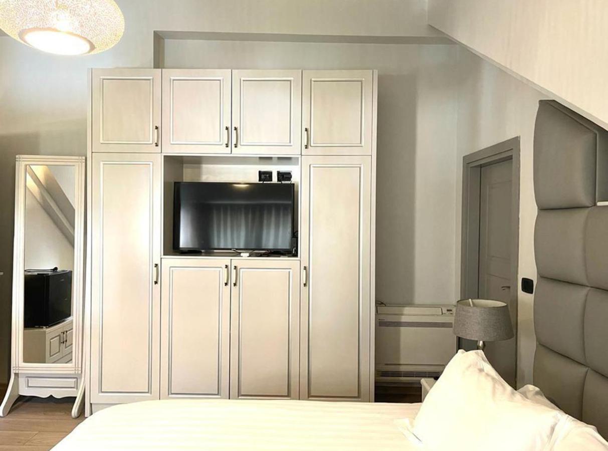 Vila Shard Boutique Hotel Tirana Zewnętrze zdjęcie
