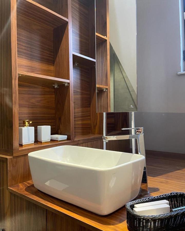 Vila Shard Boutique Hotel Tirana Zewnętrze zdjęcie