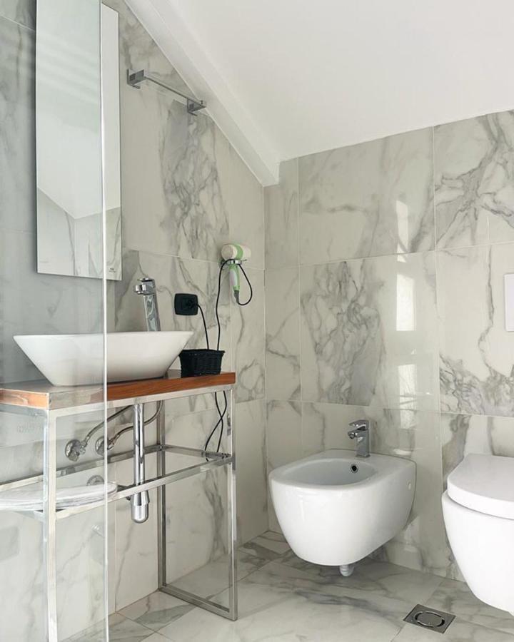 Vila Shard Boutique Hotel Tirana Zewnętrze zdjęcie